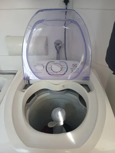 Máquina de lavar roupa Eletrolux 8,5kg