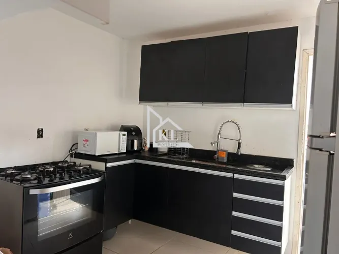 Excelente Apto com 107m2 - 1º Andar - Sombra - 4 Quartos - Lagoa Nova - Algarve