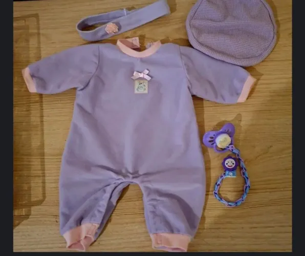 Boneca Miracle Baby roupinha
