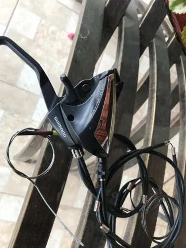 Manete Shimano rapid fire 24 velocidades