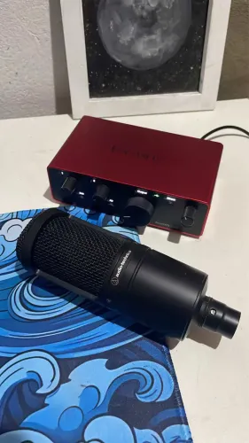MICROFONE AT2020