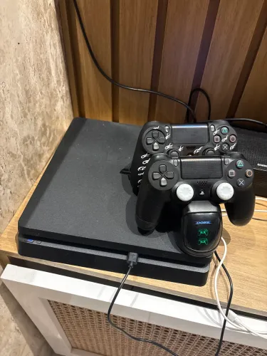 PS4 SLIM 512gb COMPLETO