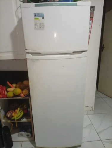 Geladeira Consul Duplex - Gela e Congela Normalmente