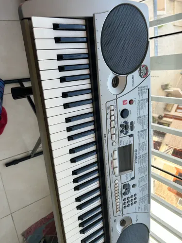 Teclado Yamaha