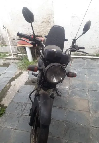 VENDO MOTO 