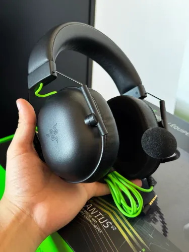 Headset Razer Blackshark V2 X - Excelente Estado