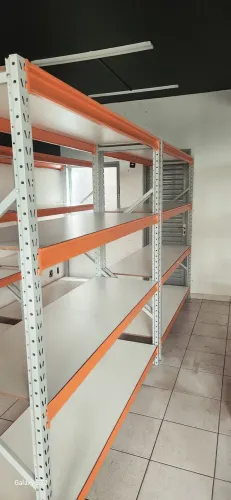 Mini porta paletes,ideal para organizar seu estoque