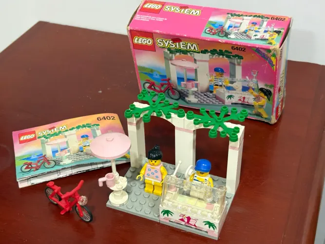 Lego System Paradisa 6402 - Sidewalk Café (anos 90)