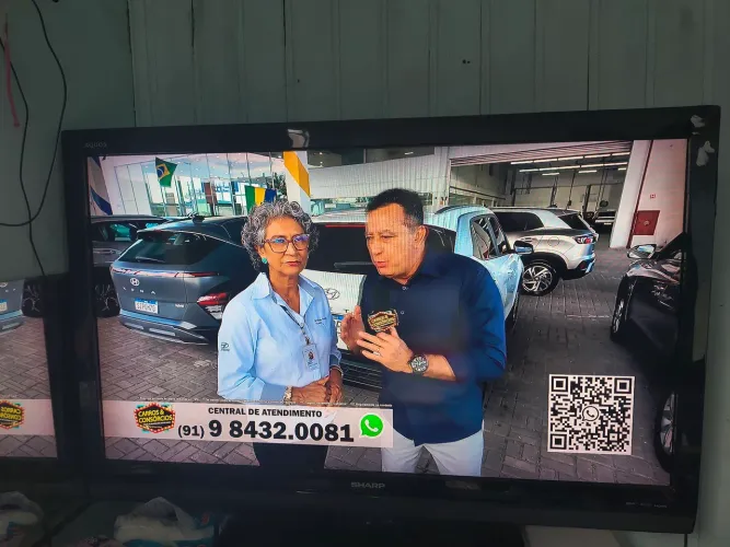 Vendo TV 43 polegadas