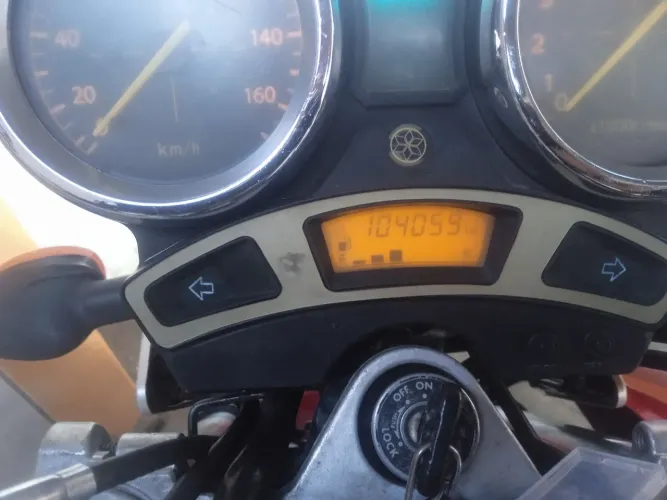 Fazer 250 2008 vende ou troca