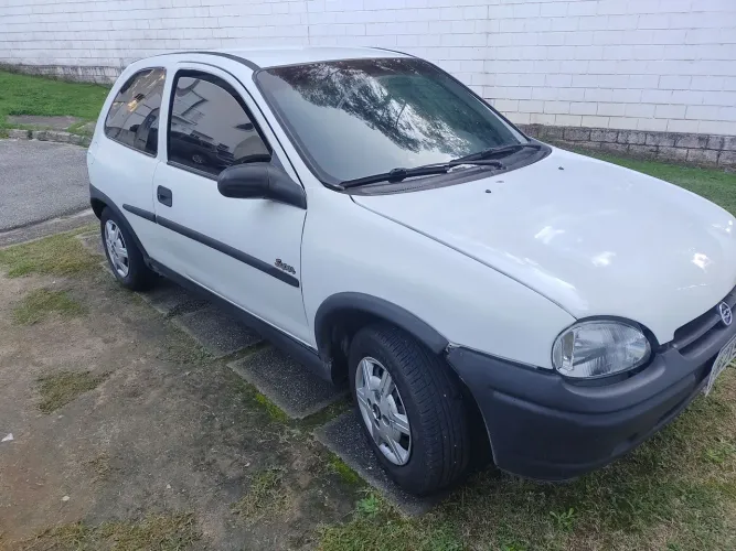 Chevrolet Corsa Super 1.0 MPFI / 2P E 4P 1997