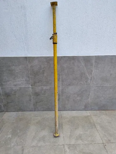 Escora Metálica
