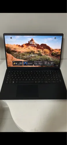 Notebook Dell Inspiron 15 3520 - i7 13ª Ger / 16GB RAM / SSD 512GB / Win 11