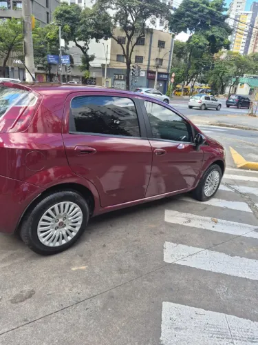Fiat Punto HLX 1.8 Flex 8V 5P 2010