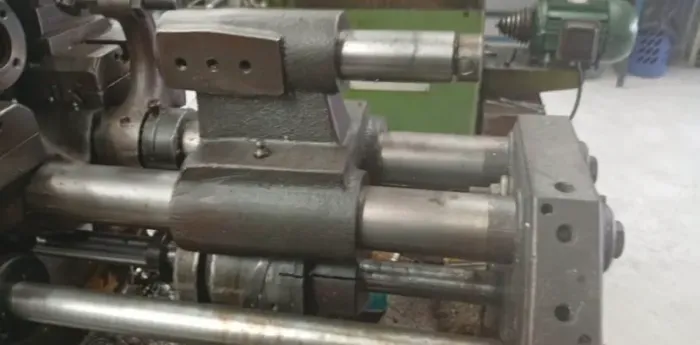 TORNO AUTOMÁTICO TRAUB - PRONTO PARA PRODUÇÃO