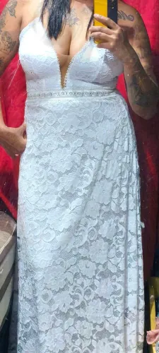 Vende-se vestido branco lindo