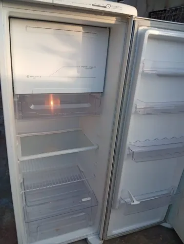 Geladeira Electrolux