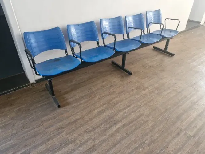 Cadeira Longarina de 5 lugares