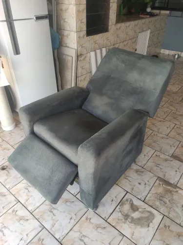 Poltrona reclinável