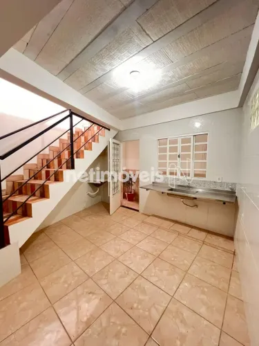 Locação Casa geminada Água Branca Contagem