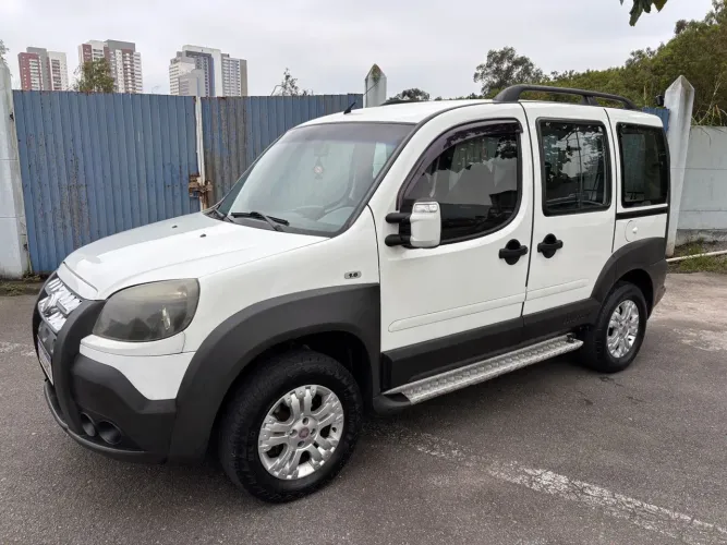 Fiat Doblo Adv/adv Tryon/locker 1.8 Flex 2012