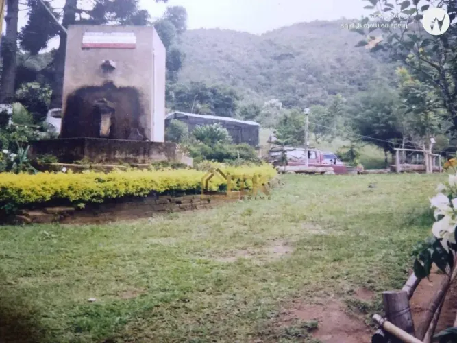 Linda Chácara à venda em Carvalhos MG