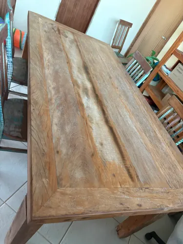 Mesa de peroba rosa