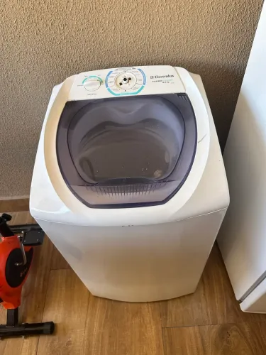 Máquina de lavar roupa 6kg