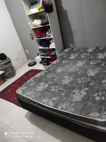 Móveis usados quase de graça