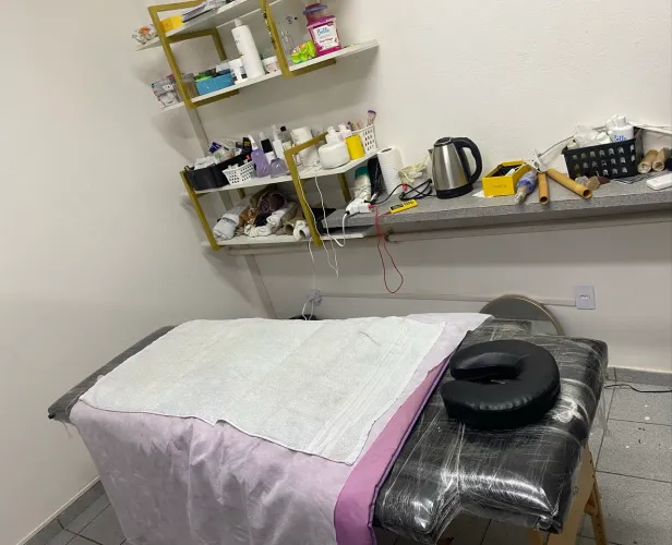 Alugo espaço para estética em geral