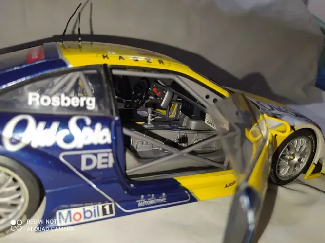 Miniatura escala 1:18 Opel Calibra UT models
