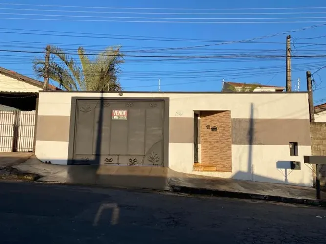 Casa à venda no Parque Residencial Rosamélia - Cosmópolis