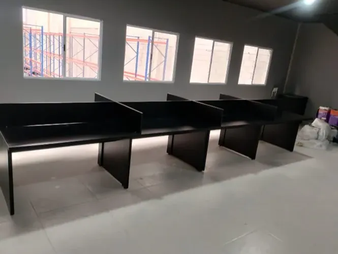 ESTAÇÃO DE TRABALHO RETA 8 POSIÇÕES