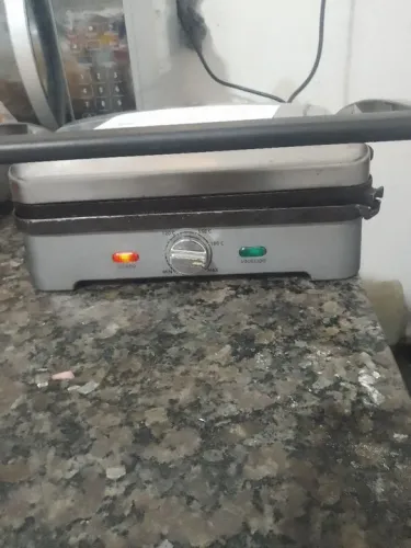 Sanduicheira Elétrica Arno 1200w