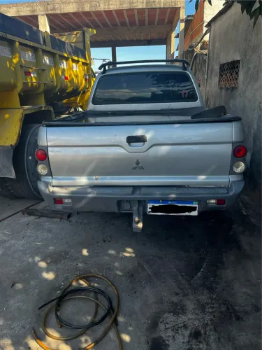 Mitsubishi L200 Outdoor HPE 2.5 4X4 CD T.dies. Mec. 2010