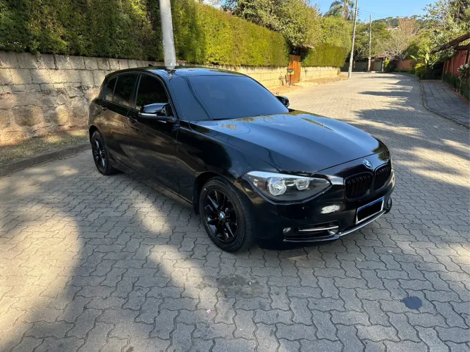 BMW 118IA / Urban/sport 1.6 TB 16V 170cv 5P 2013