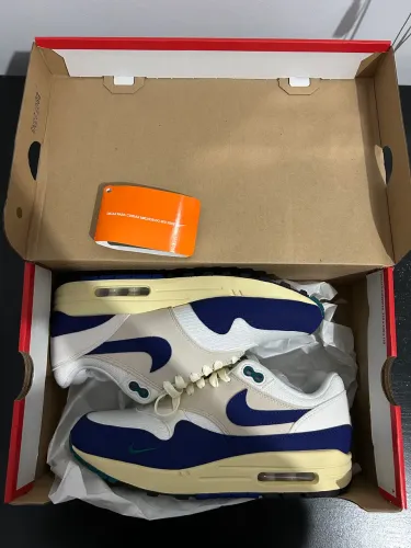 Nike Air Max 1 Athletic Department N39
