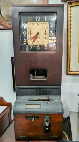 Raro Relógio de Ponto IBM em Madeira muito Antigo