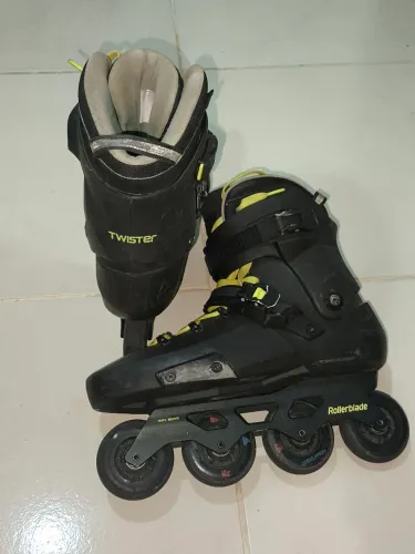 Patins in-line rollerblade Twister XT 43/44 80 mm 85A