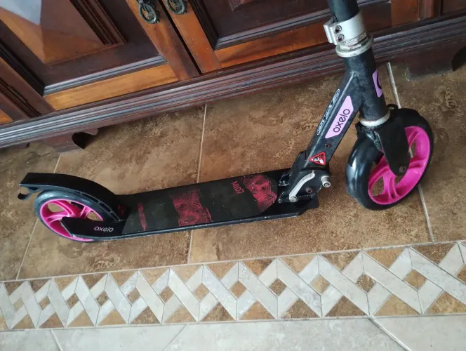 Patinete Decathlon oxelo, bem conservado