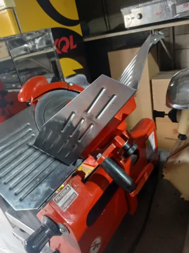 Cortador de frios..refresqueiras..balanças
