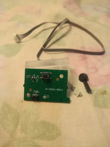 Placa liga/desliga sensor CR Tv TCL 40S615