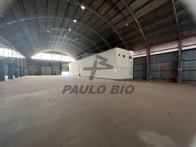 Galpão em Condomínio para alugar no Bairro Distrito Industrial em Cuiabá - MT