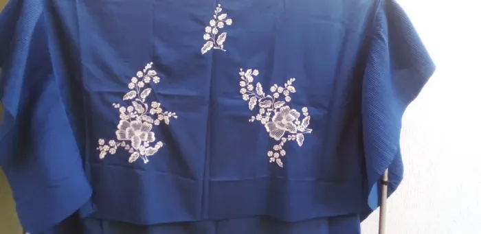 Colcha de Cama Casal Bordada nova. 