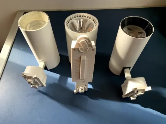 O Spot LED branco para sua loja , casa ou comercio ( vendido um terço do valor )