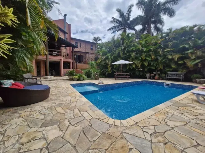 Casa com 3 dormitórios à venda, 389 m² por R$ 1.650.000,00 - Monte Catine - Vargem Grande 