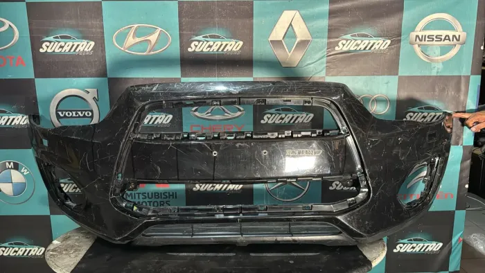 Para choque dianteiro MITSUBISHI ASX 2010/2014
