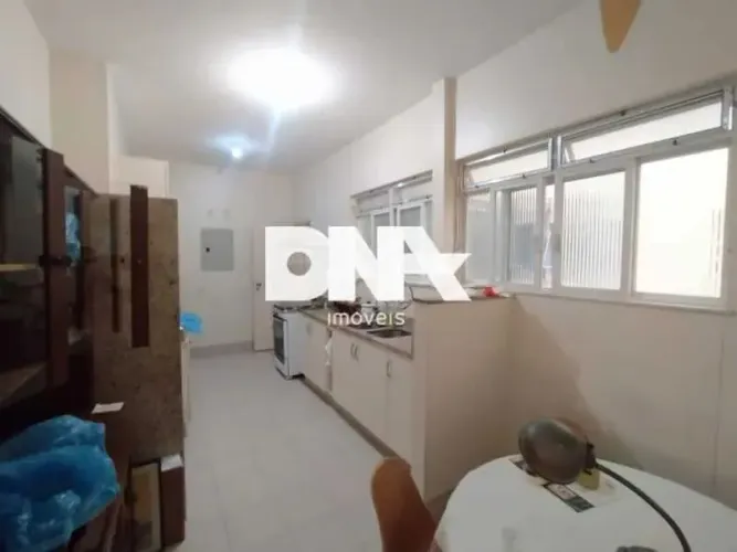 Apartamento - Padrão / Residencial / Copacabana