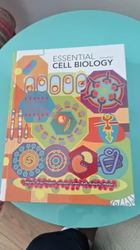 Livro - Biologia Celular ("Essential Cell Biology") - Terceira edição, em inglês