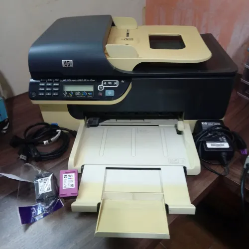 Multifuncional HP Officejet J4580 funcionando